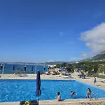 Happy Blue 2 * Vlorë