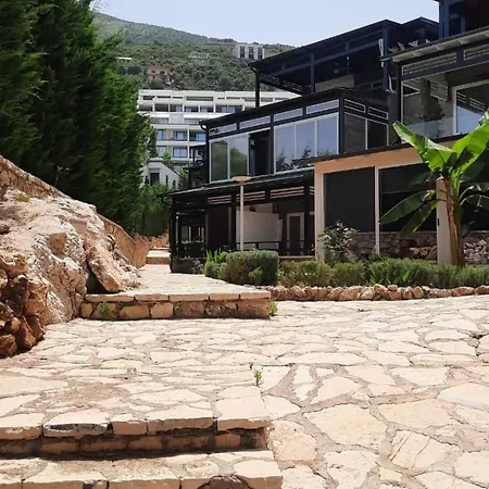 Happy Blue 2 * Vlorë