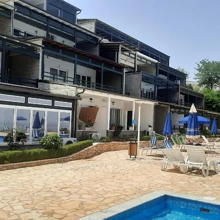 Happy Blue 2 Vlore