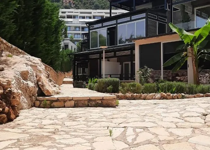 Happy Blue 2 * Vlorë